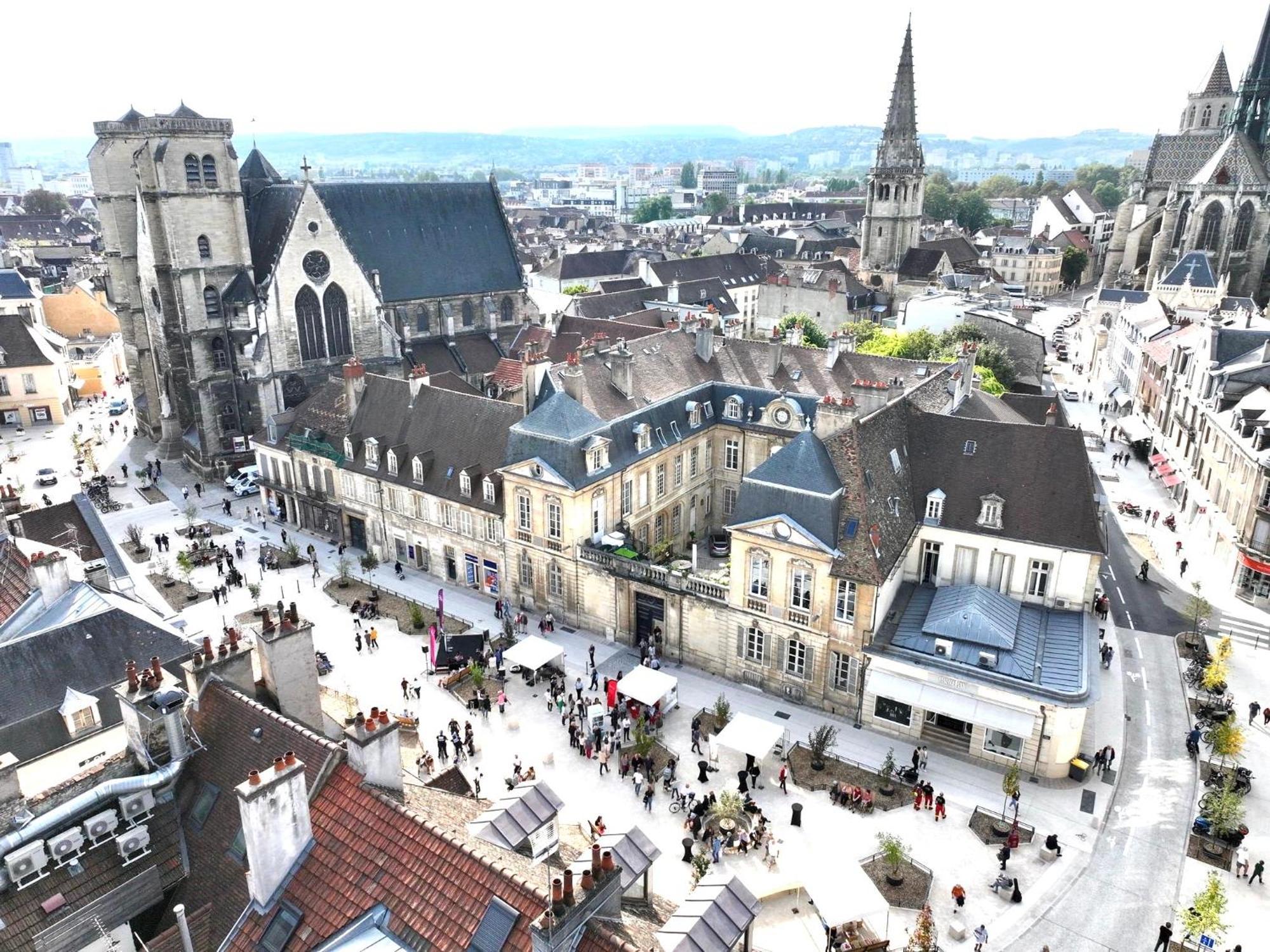 Suite - Le Monge - Dijon Centre Historique Exteriér fotografie
